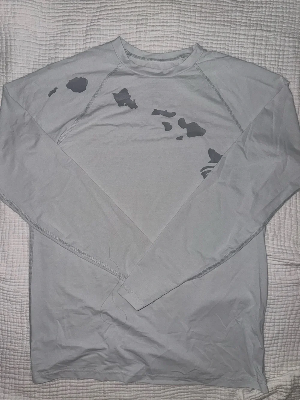 Men's Long-Sleeve Rash Guard - Gray Hawaiian Map Print